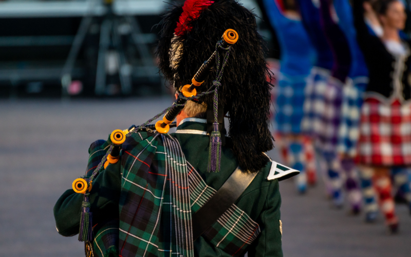 Close-up image of a man in traditional Scottish attire