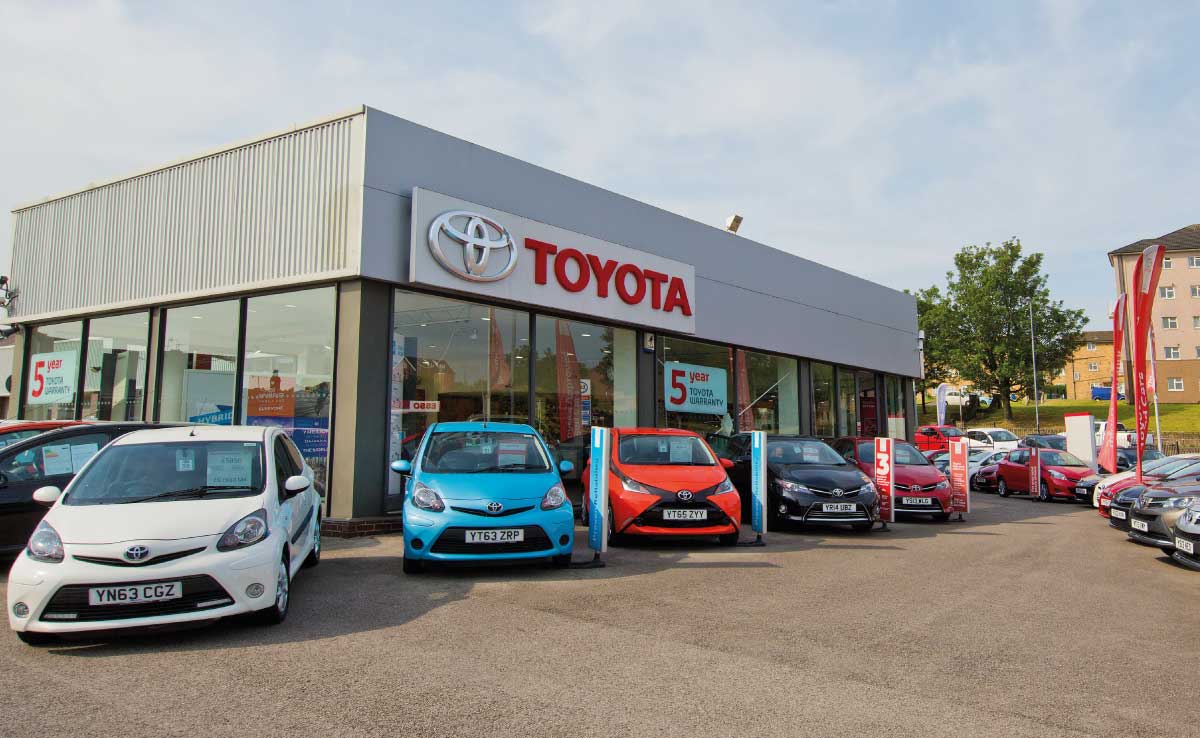 Toyota Chesterfield Toyota Dealers in Chesterfield Macklin Motors