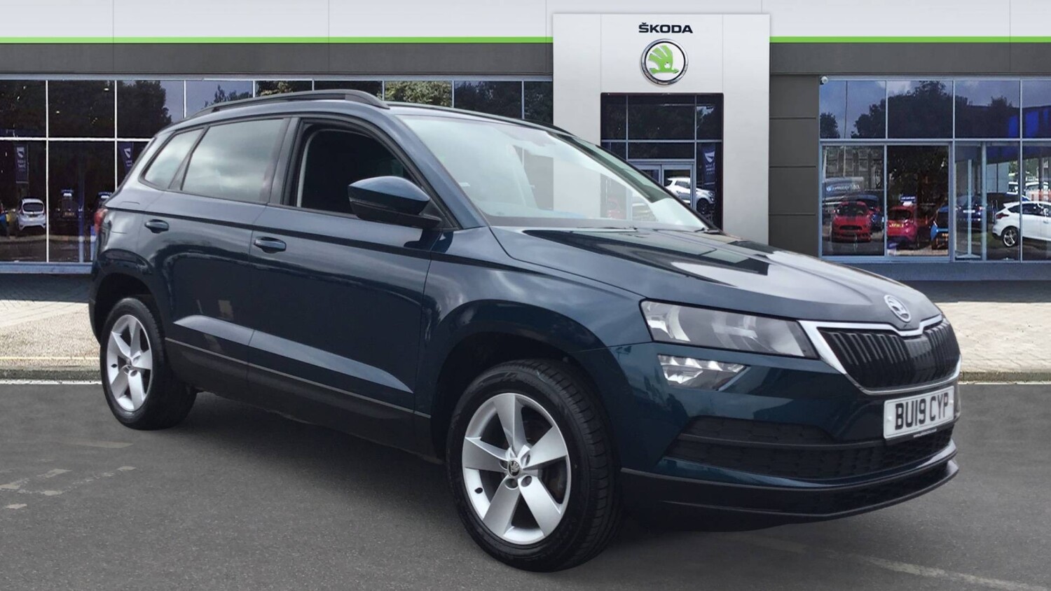 Used SKODA Karoq 1.6 TDI SE 5dr Diesel Estate for sale | Macklin Motors