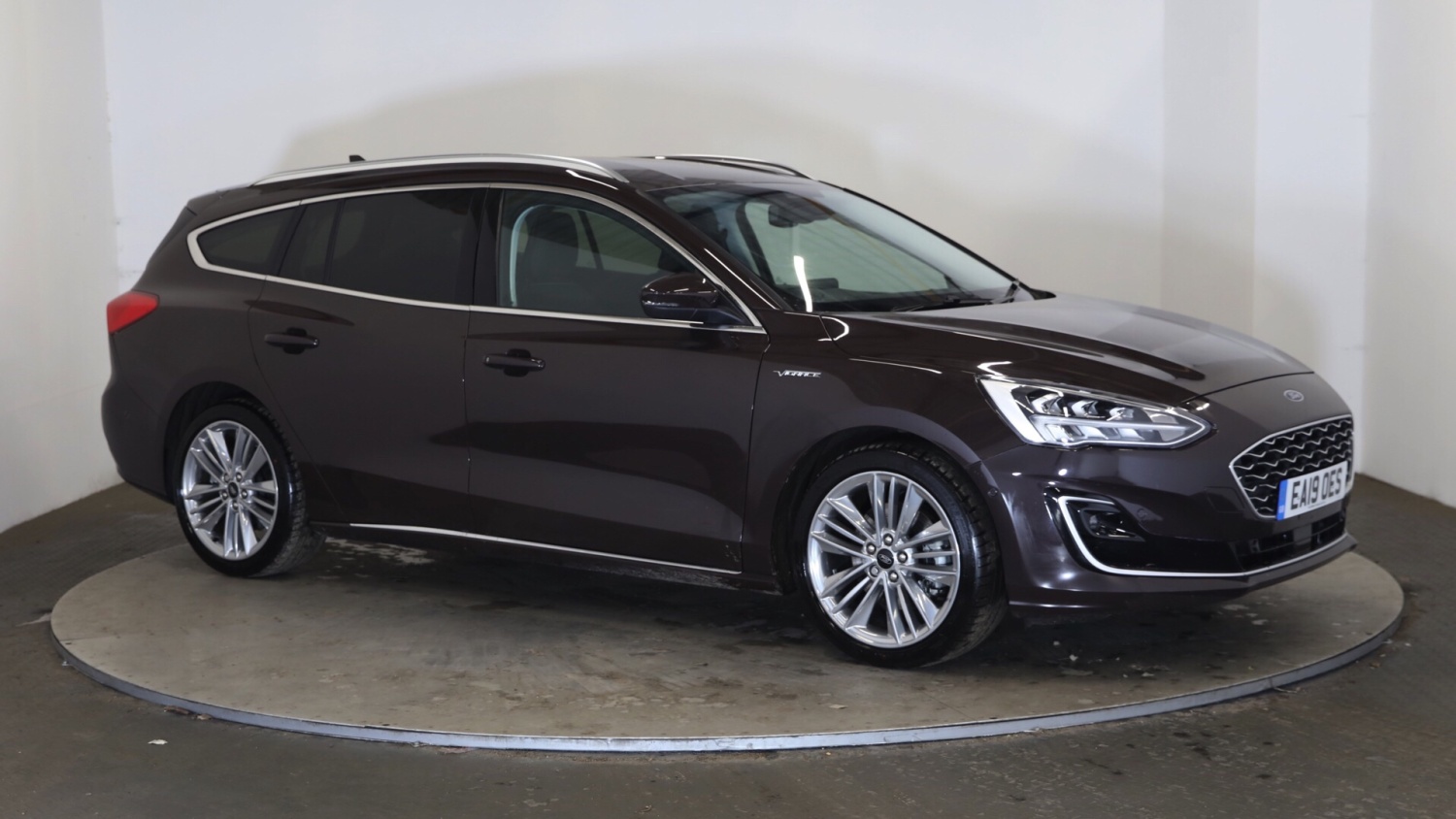 Used Ford Focus Vignale 1.5 EcoBoost 182 5dr Auto Petrol Estate for ...