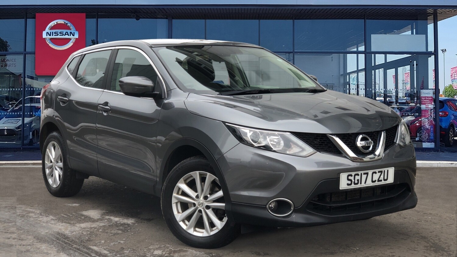 Used Nissan Qashqai 1.2 DiG-T Acenta 5dr Petrol Hatchback for sale ...